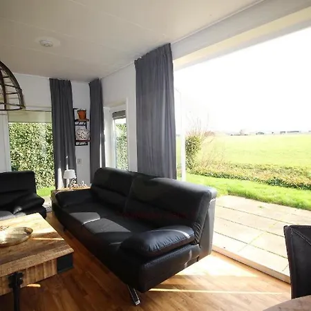 Holiday home Recreatiepark Medemblik *