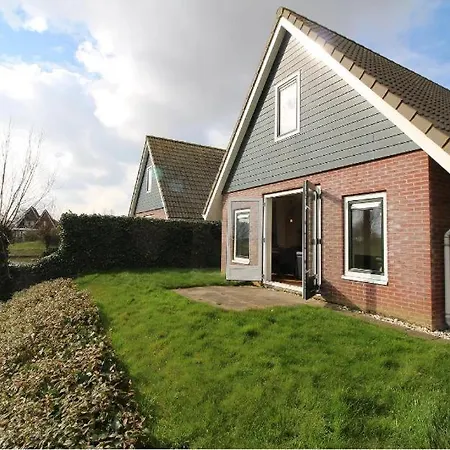 Holiday home Recreatiepark Medemblik